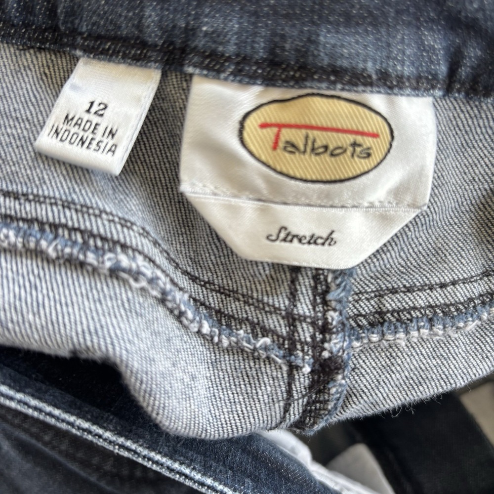 Talbots Jeans Women's 12 Straight Leg Stretch Boot Cut Blue Dark Wash‎ 34x29 - Picture 7 of 8